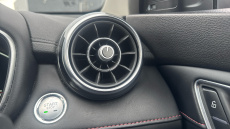 MG Hs 1.5 T-GDI Excite 5dr DCT Petrol Hatchback